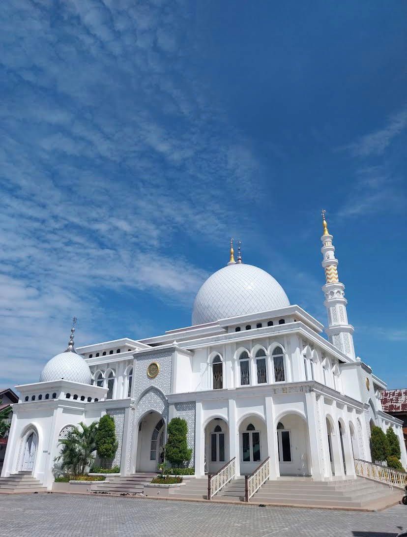 Fasilitas Keagamaan &ndash; Masjid Taqwa Muhammadiyah Menjadi pusat ibadah serta memperkuat nilai sosial.