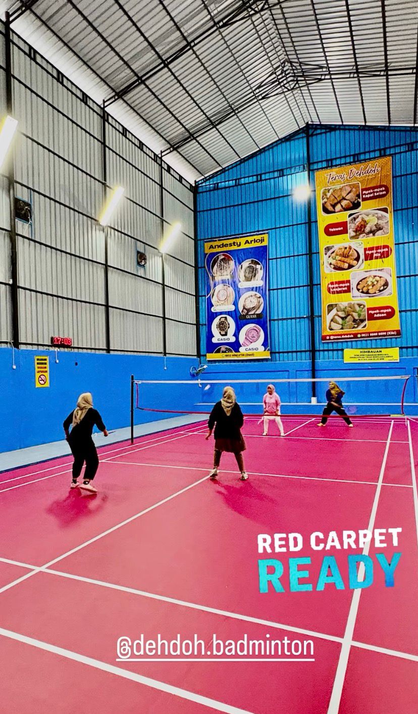 Fasilitas Olahraga &ndash; Deh Doh Badminton Mendukung gaya hidup sehat dan interaksi sosial antarwarga.